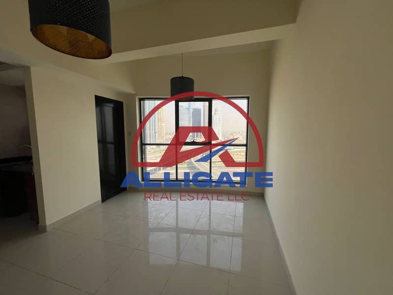 Huge Layout / Well Maitained / Near at Metro Station / — Dubai Marina distress deal
