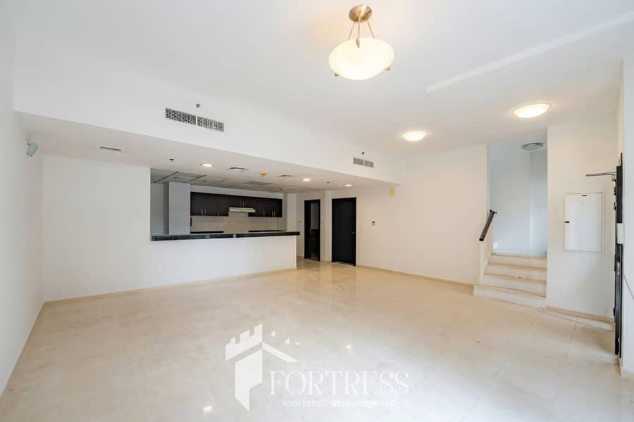 Distress Deal — Duplex — Vacant On Transfer — JVC distress deal