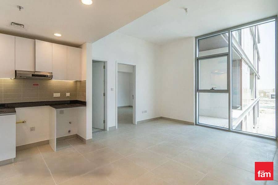 Pool View — Spacious — Bright Apartment — Dubai South distress deal