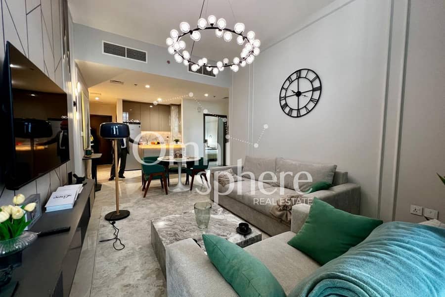 Distress Deal — Smart Home System— Modern Living — AG Seven distress deal