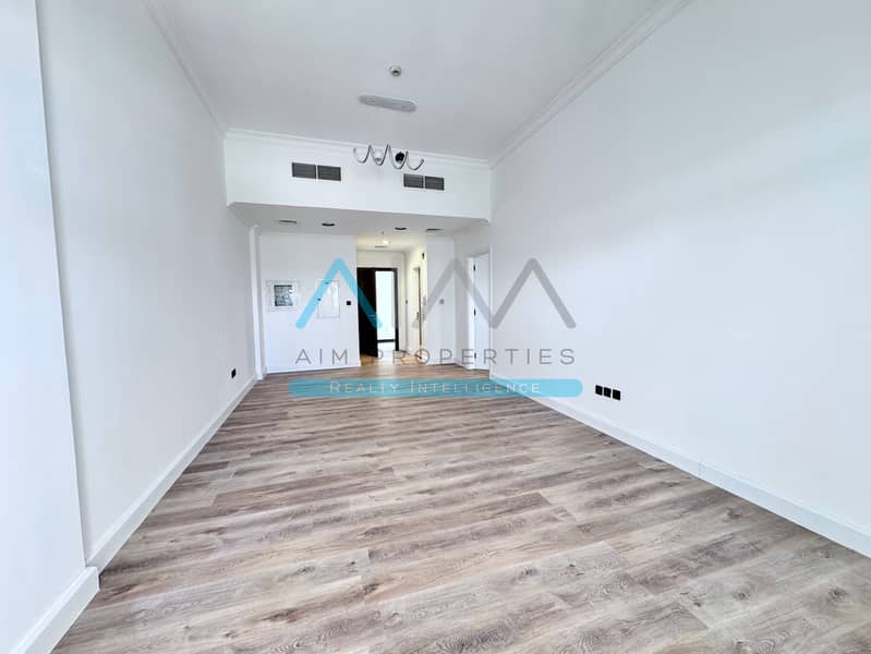 Distress Deal & Negotiable — Fully Upgraded 1BR Apartment — Multiple Parking out — Syann Park 1 distress deal