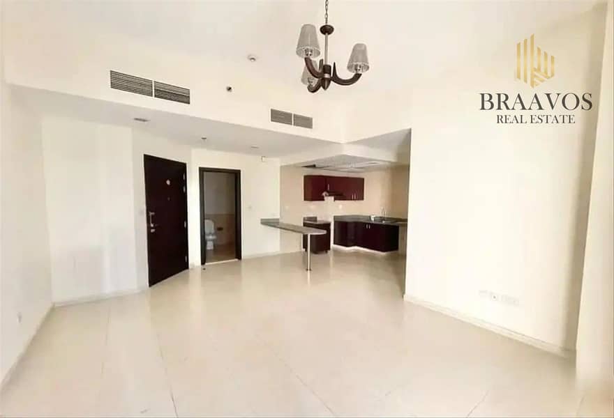 DISTRESSED — BALCONY — VACANT — HIGH ROI — Dubai Silicon Oasis distress deal