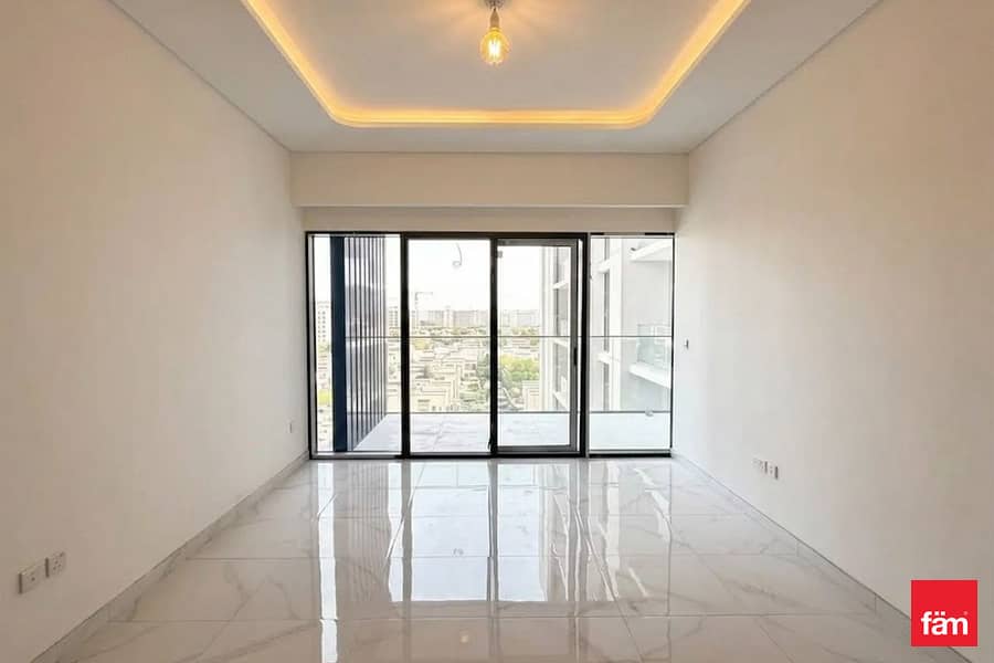 Chiller Free I Near Metro I High Floor — Azizi Central distress deal